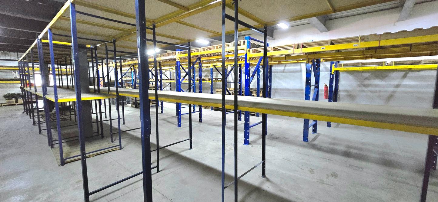 SE VENDE BODEGAS CON OFICINAS SECTOR EL CONDADO.