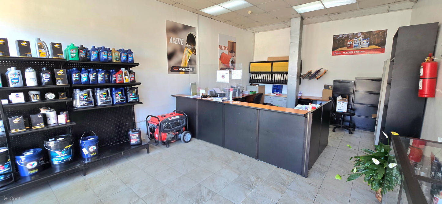 SE VENDE BODEGAS CON OFICINAS SECTOR EL CONDADO.