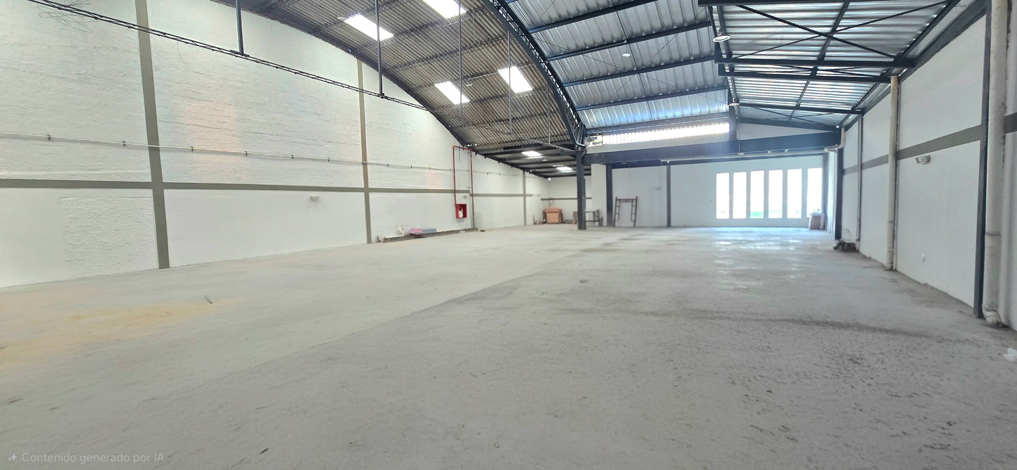 SE ARRIENDA GALPÓN O BODEGA SECTOR CARCELEN INDUSTRIAL,  PANAMERICANA NORTE