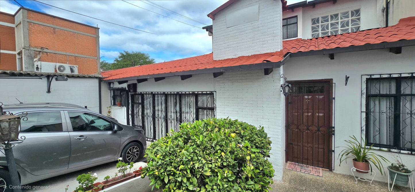 SE VENDE CASA SECTOR LA KENNEDY
