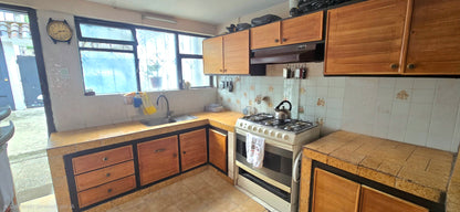 SE VENDE CASA SECTOR LA KENNEDY