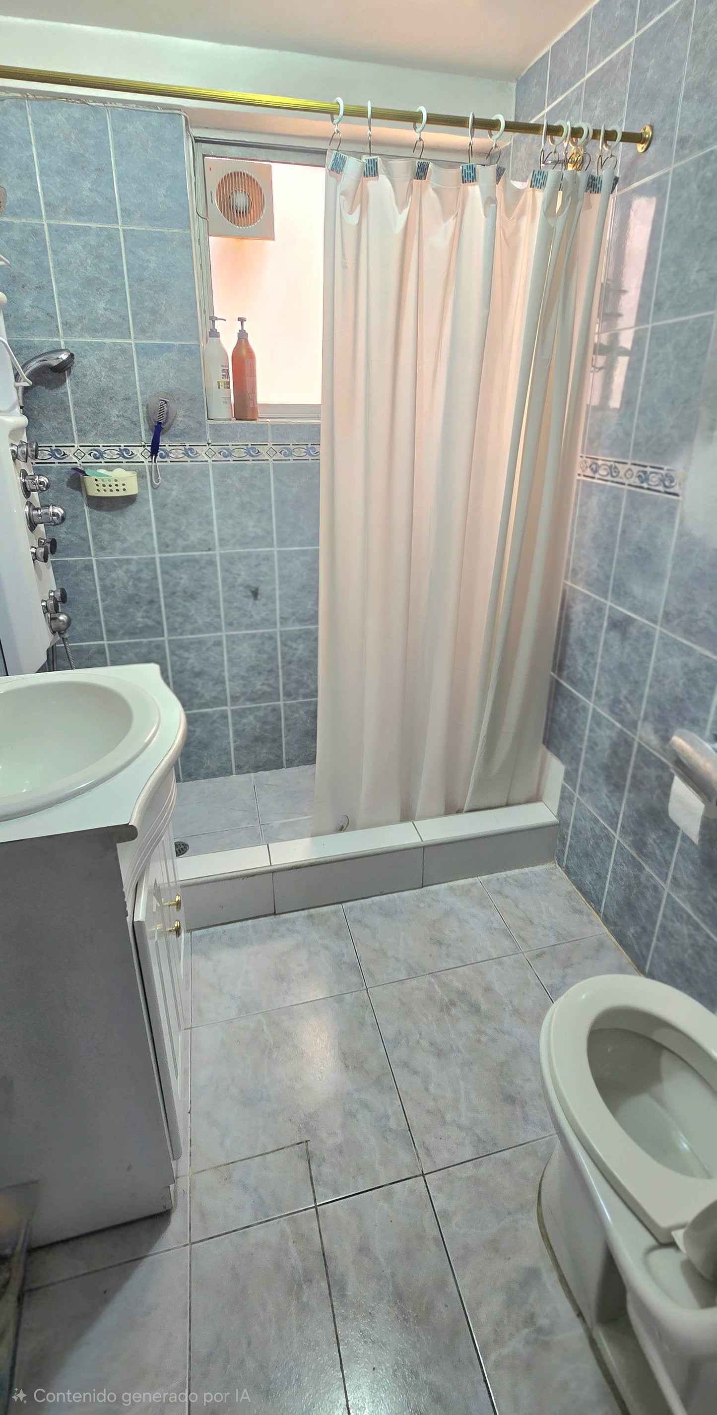 SE VENDE CASA SECTOR LA KENNEDY