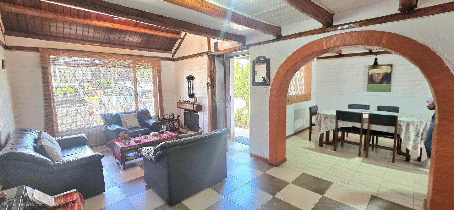 SE VENDE CASA EN CALDERÓN