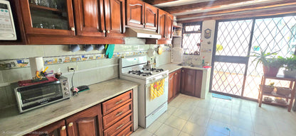 SE VENDE CASA EN CALDERÓN