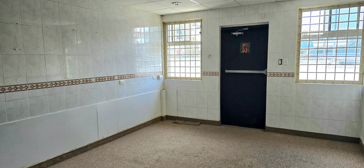 SE VENDE O SE ARRIENDA CASA COMERCIAL SECTOR CALLE SAN IGNACIO Y AV. LA CORUÑA