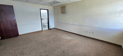 SE VENDE O SE ARRIENDA CASA COMERCIAL SECTOR CALLE SAN IGNACIO Y AV. LA CORUÑA