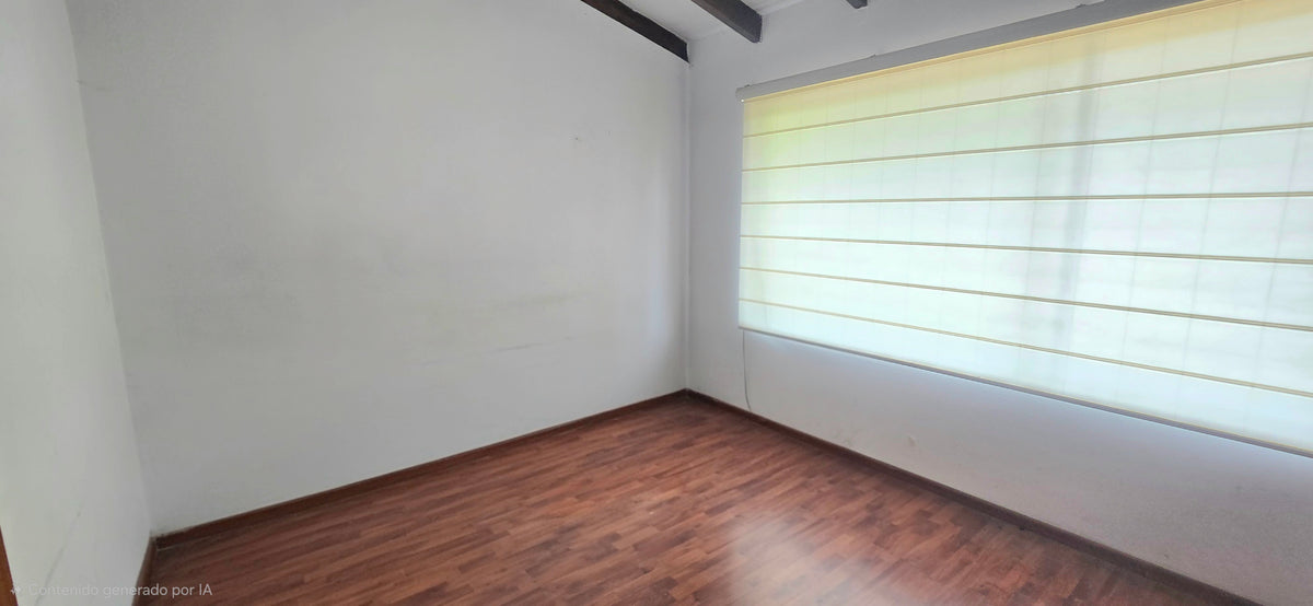 SE ARRIENDA CASA SECTOR MONTESERRIN, DENTRO DE LA URBANIZACION CAMPO ALEGRE