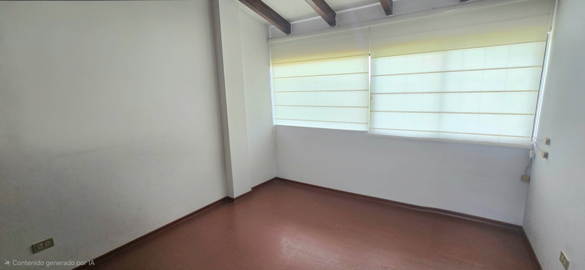 SE ARRIENDA CASA SECTOR MONTESERRIN, DENTRO DE LA URBANIZACION CAMPO ALEGRE