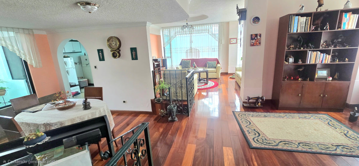 SE VENDE DEPARTAMENTO SECTOR MONTESERRIN.