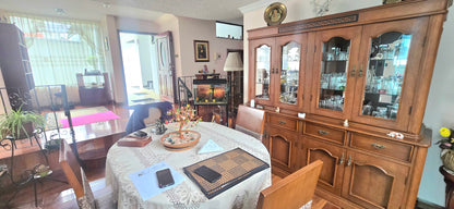 SE VENDE DEPARTAMENTO SECTOR MONTESERRIN.