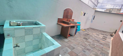 SE VENDE DEPARTAMENTO SECTOR MONTESERRIN.