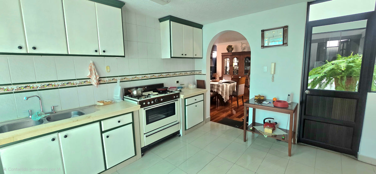 SE VENDE EDIFICIO SECTOR MONTESERRIN.