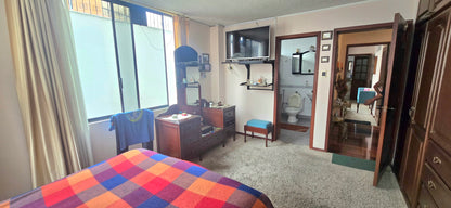 SE VENDE DEPARTAMENTO SECTOR MONTESERRIN.