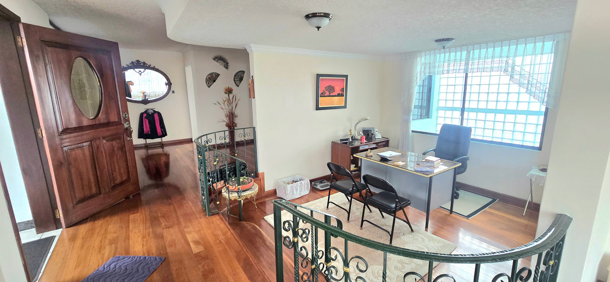 SE VENDE DEPARTAMENTO SECTOR MONTESERRIN.
