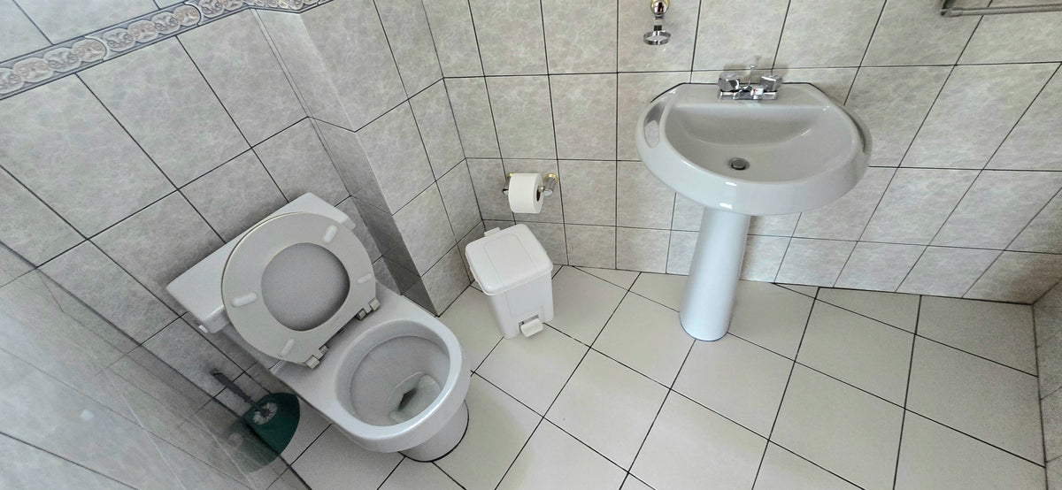 SE VENDE DEPARTAMENTO SECTOR MONTESERRIN.