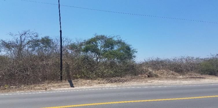 SE VENDE TERRENO EN MANTA PROVINCIA DE MANABI.