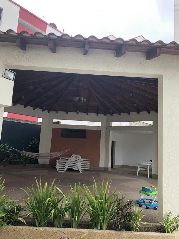 SE VENDE PENTHOUSE EN ATACAMES PROVINCIA DE ESMERALDAS