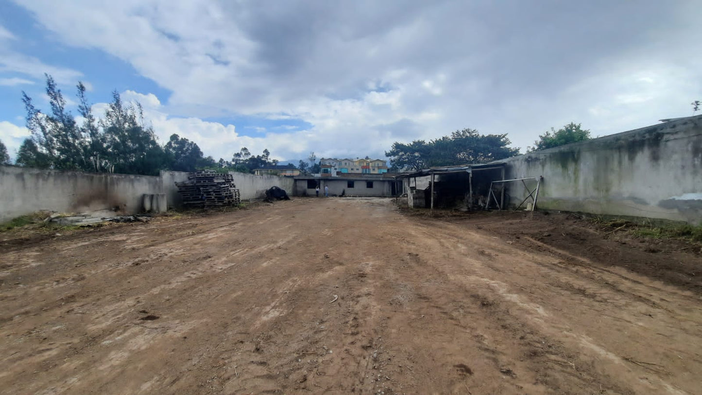 SE ARRIENDA TERRENO SECTOR EMBAJADA AMERICANA - SAN ISIDRO DEL INCA