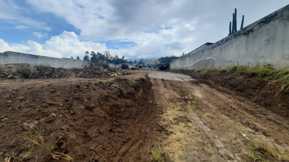 SE ARRIENDA TERRENO SECTOR EMBAJADA AMERICANA - SAN ISIDRO DEL INCA