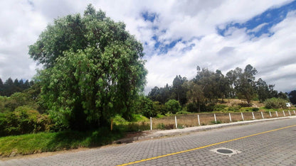 SE VENDE HACIENDA- QUINTA - FINCA O TERRENO EN EL CANTÓN SALCEDO PROVINCIA DE COTOPAXI.