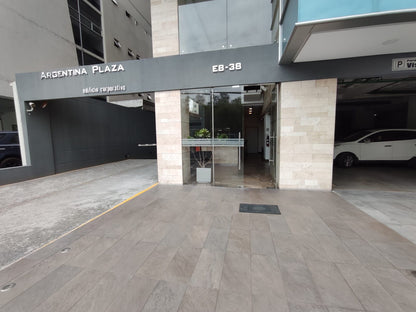SE VENDE OFICINA SECTOR PLAZA ARGENTINA