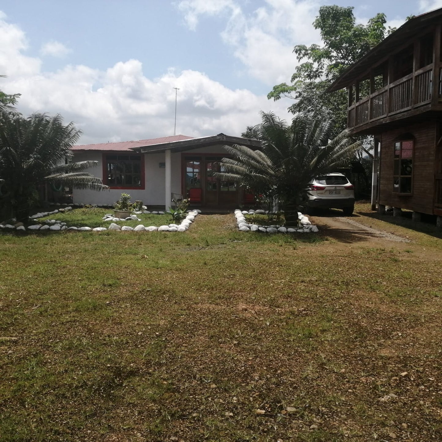 SE VENDE PROPIEDAD EN PEDRO VICENTE MALDONADO