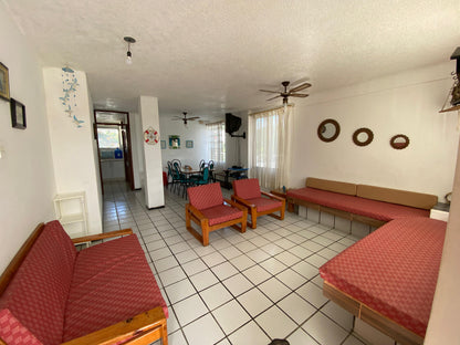 SE VENDE DEPARTAMENTO AMOBLADO EN TONSUPA PROVINCIA DE ESMERALDAS.