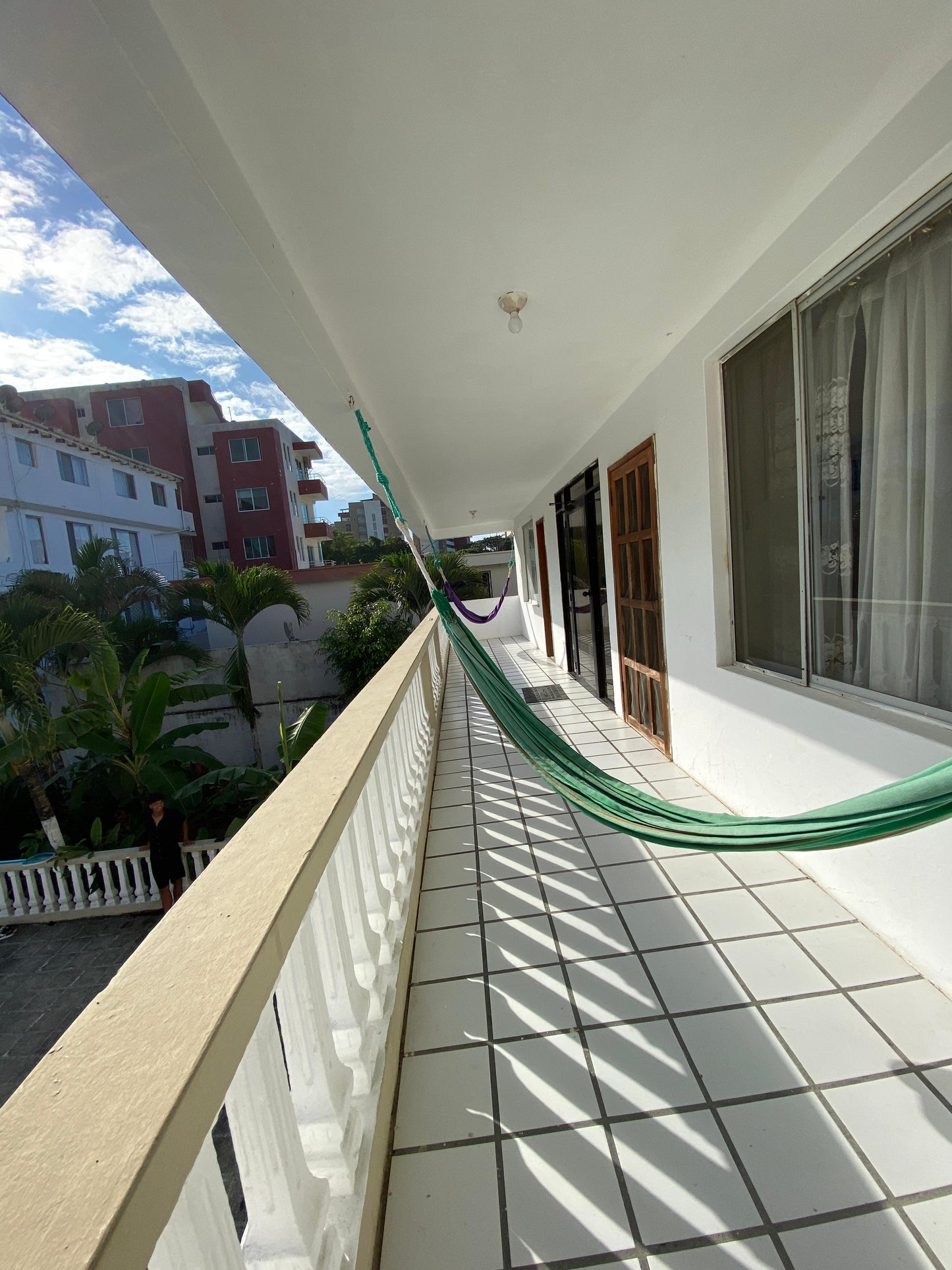 SE VENDE DEPARTAMENTO AMOBLADO EN TONSUPA PROVINCIA DE ESMERALDAS.