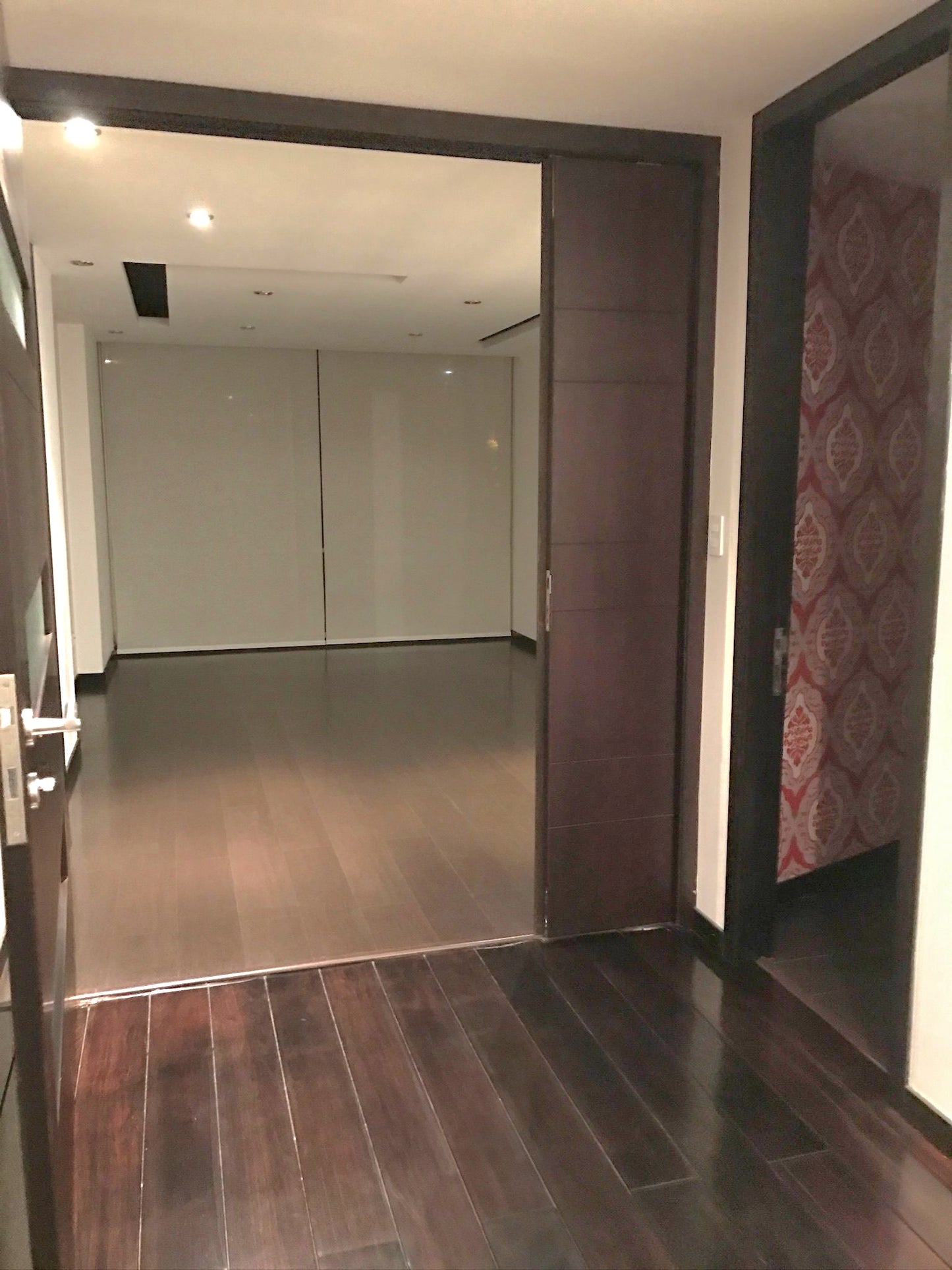 SE VENDE PENTHOUSE SECTOR BELLAVISTA - CALLE QUITEÑO LIBRE.