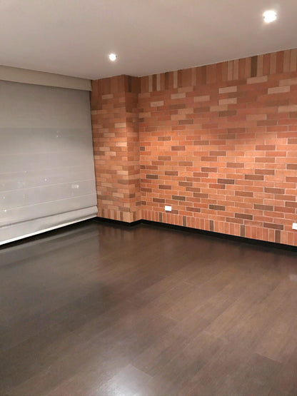 SE VENDE PENTHOUSE SECTOR BELLAVISTA - CALLE QUITEÑO LIBRE.