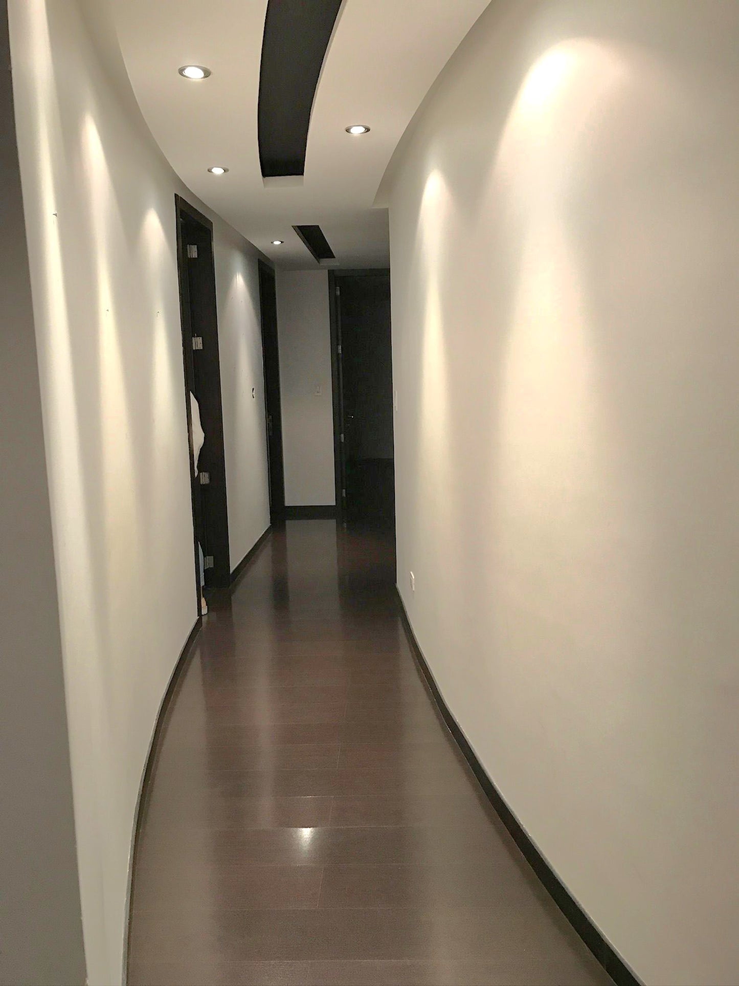 SE VENDE PENTHOUSE SECTOR BELLAVISTA - CALLE QUITEÑO LIBRE.