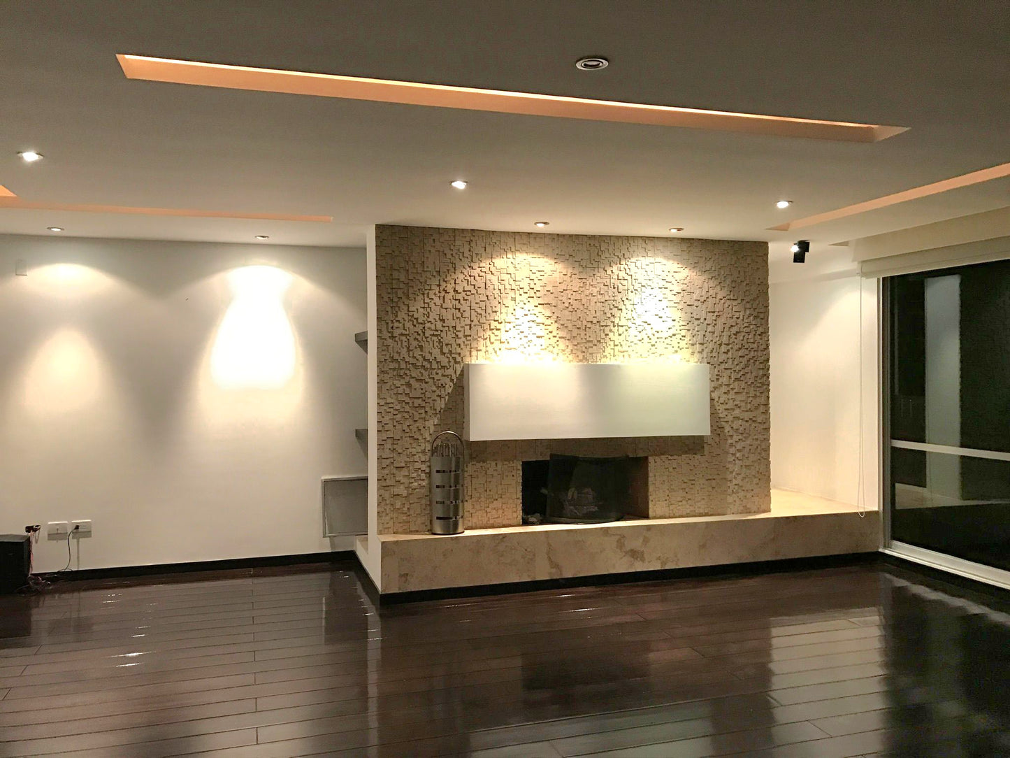 SE VENDE PENTHOUSE SECTOR BELLAVISTA - CALLE QUITEÑO LIBRE.
