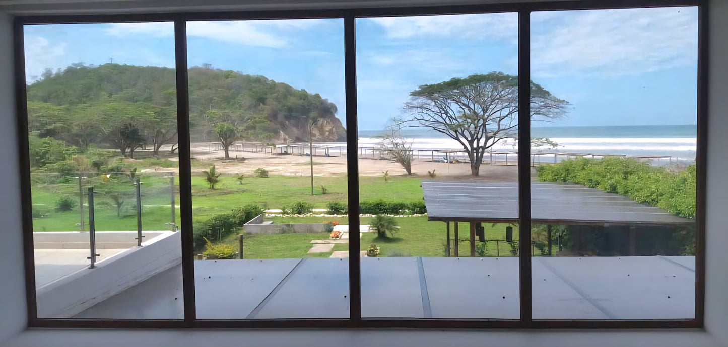 SE VENDE CASA EN LA PROVINCIA DE MANABI, A 9 KM DE PEDERNALES