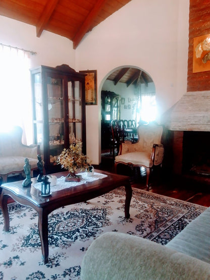 SE VENDE CASA EN CUMBAYÁ