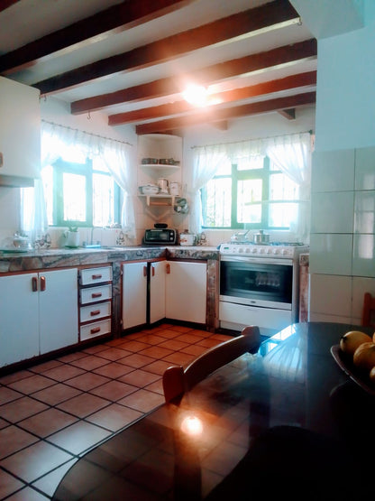 SE VENDE CASA EN CUMBAYÁ
