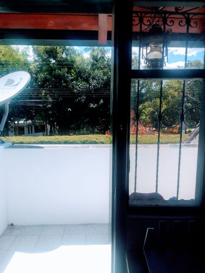 SE VENDE CASA EN CUMBAYÁ
