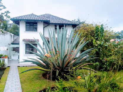 SE VENDE CASA EN CUMBAYÁ