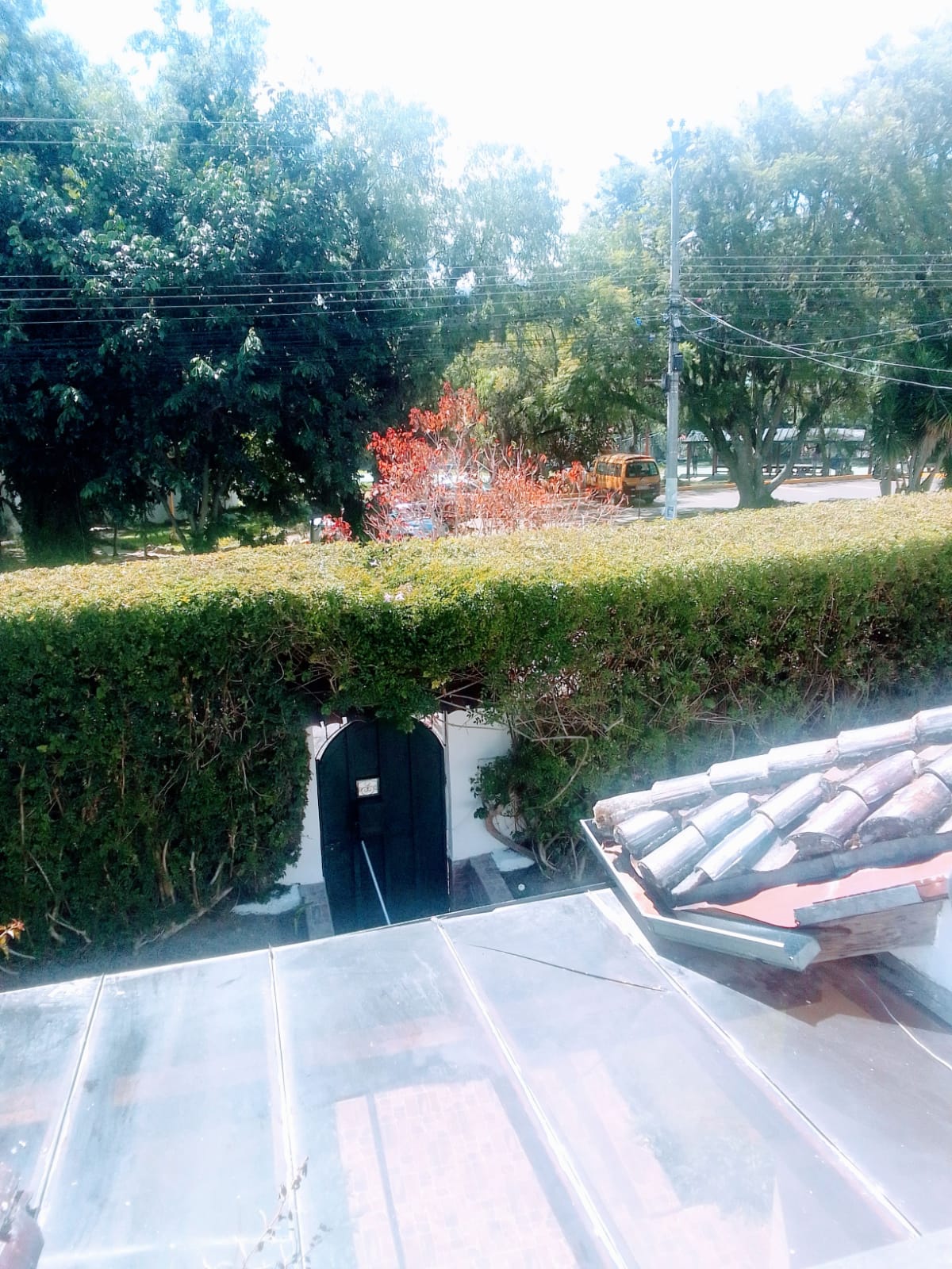 SE VENDE CASA EN CUMBAYÁ