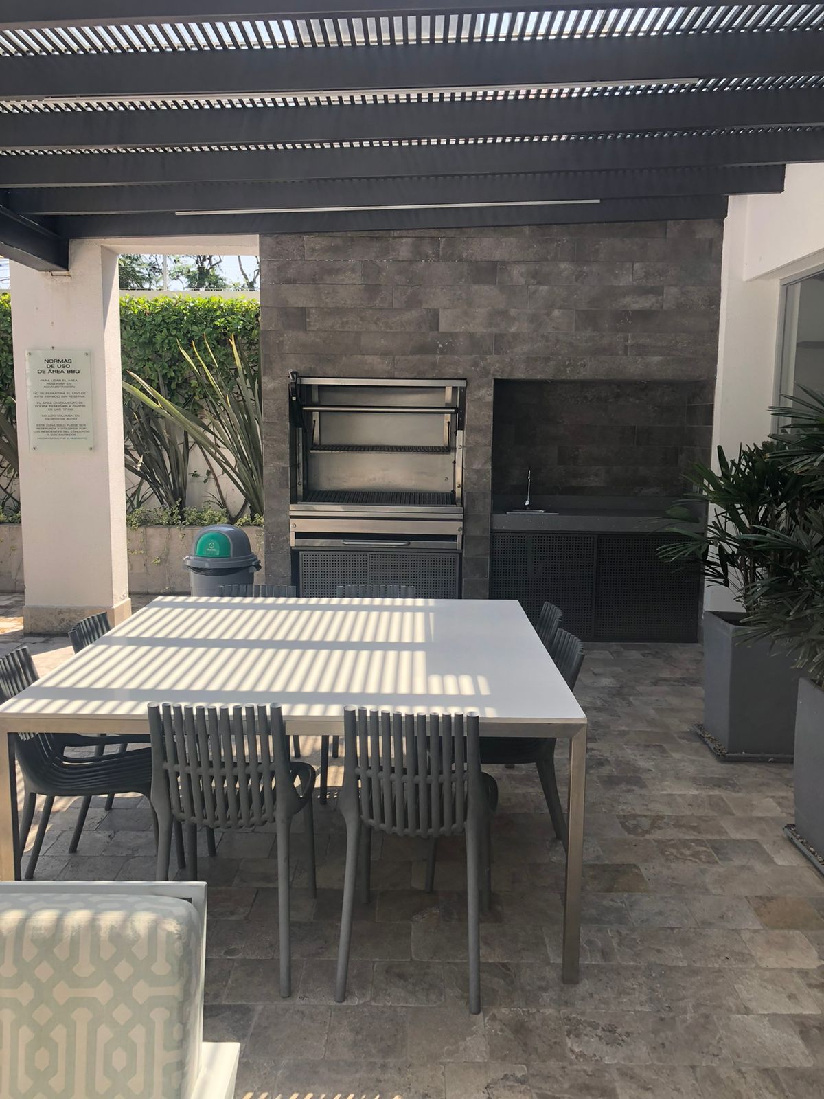 SE VENDE O SE ARRIENDA DEPARTAMENTO SECTOR CUMBAYÁ