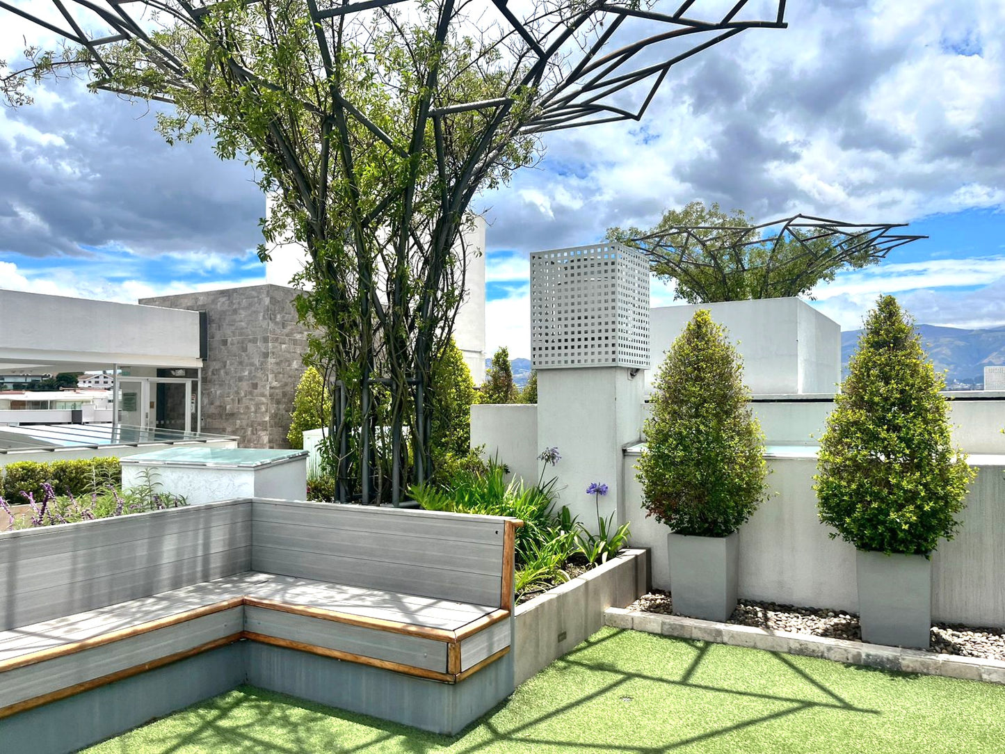 SE VENDE DEPARTAMENTO EN CUMBAYÁ