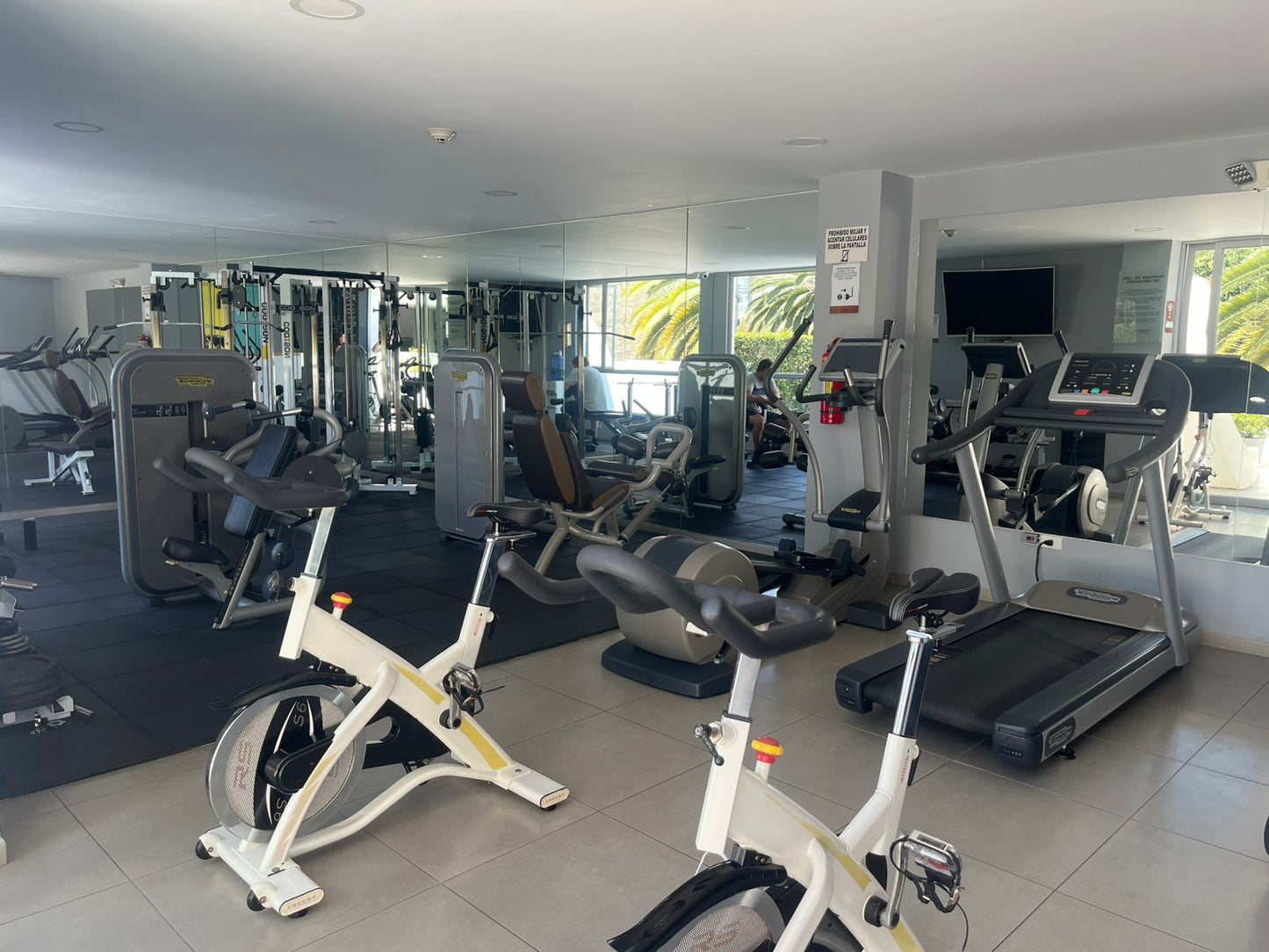 SE VENDE O SE ARRIENDA DEPARTAMENTO SECTOR CUMBAYÁ