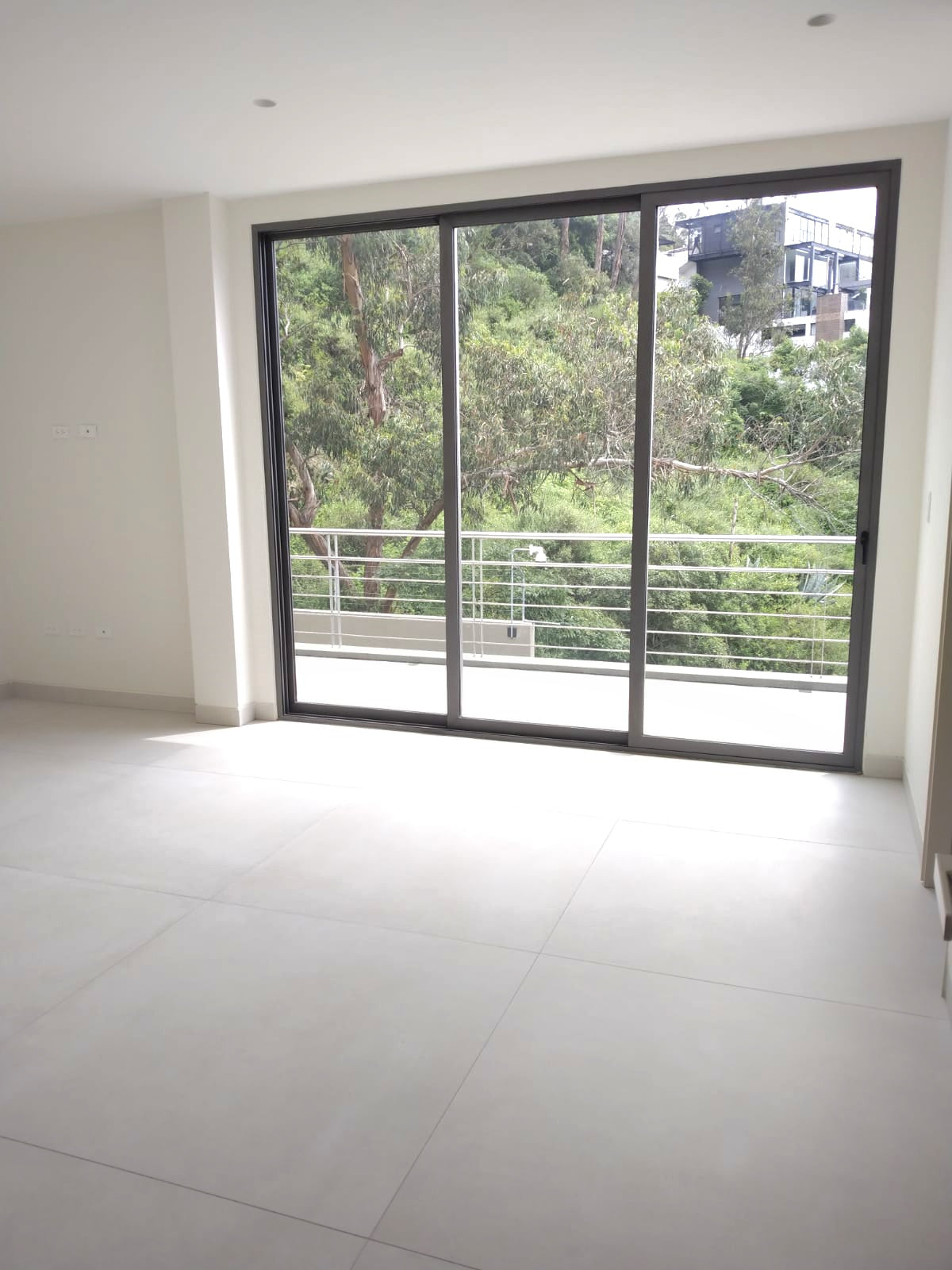 SE VENDE PENTHOUSE EN CUMBAYÁ SECTOR PILLAGUA .