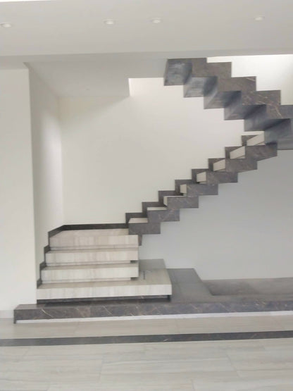 SE VENDE PENTHOUSE EN CUMBAYÁ SECTOR PILLAGUA .