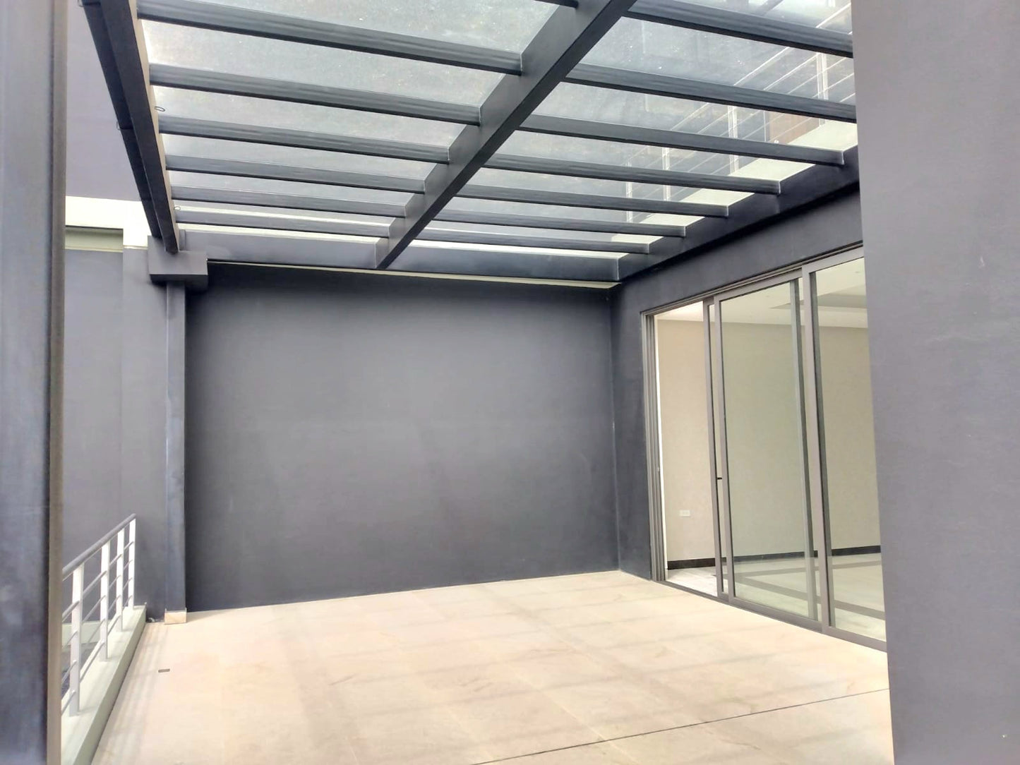 SE VENDE PENTHOUSE EN CUMBAYÁ SECTOR PILLAGUA .