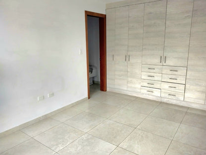 SE ARRIENDA SUITE SECTOR CUMBAYÁ