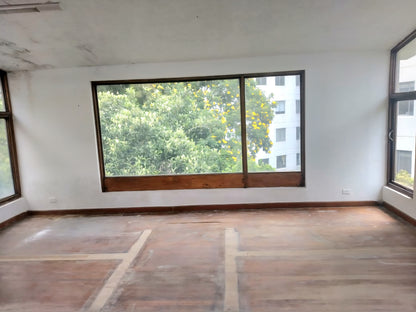 SE ARRIENDA CASA COMERCIAL PARA OFICINAS O NEGOCIO SECTOR WHYMPER.
