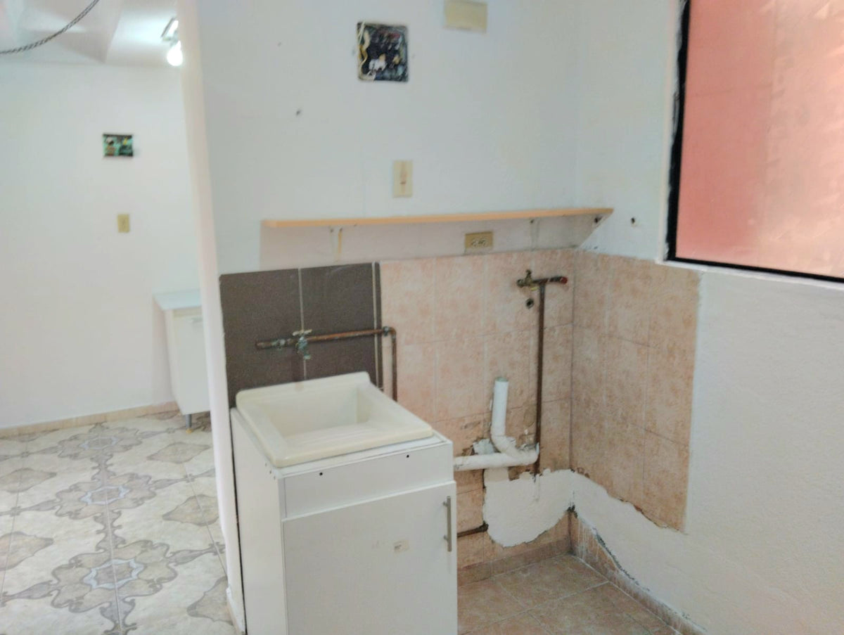 SE VENDE DEPARTAMENTO SECTOR COTOCOLLAO.