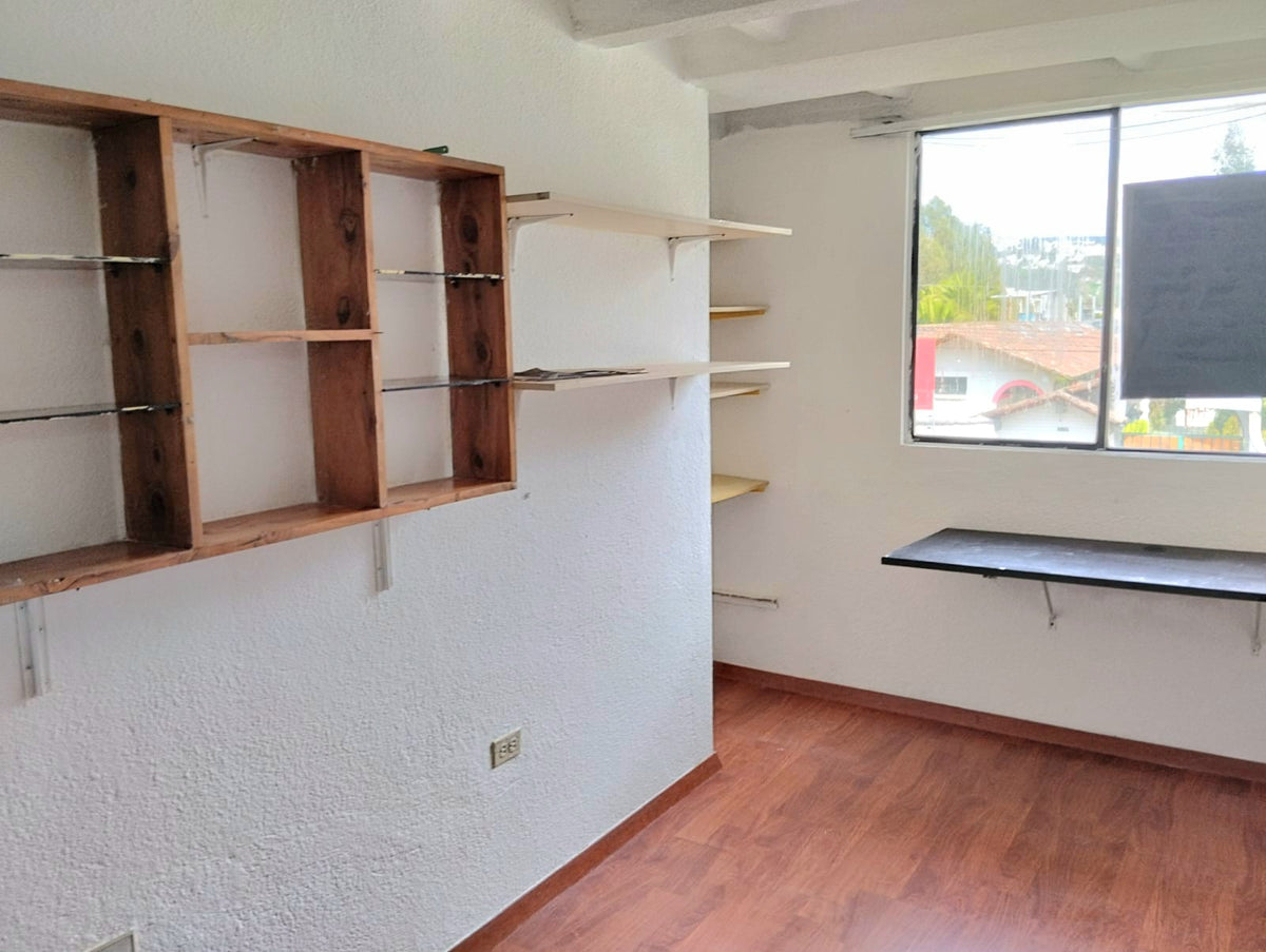 SE VENDE DEPARTAMENTO SECTOR COTOCOLLAO.