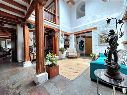 SE VENDE CASA EN NAYON
