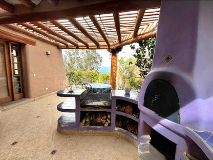 SE VENDE CASA EN NAYON